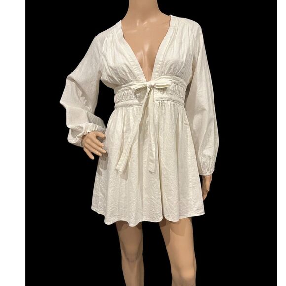 Storia Dresses & Skirts - STORIA Deep Split Neckline Linen Blend Long Puff Sleeve Mini Dress Sz M